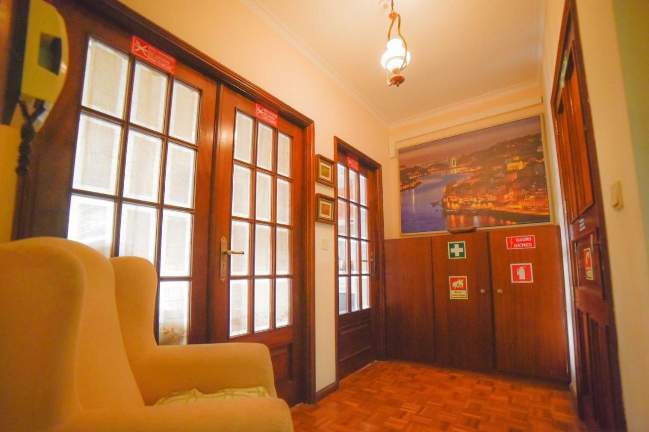 Quarto Com 4 Camas 포르투 외부 사진