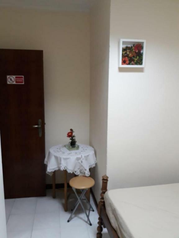 Quarto Com 4 Camas 포르투 외부 사진