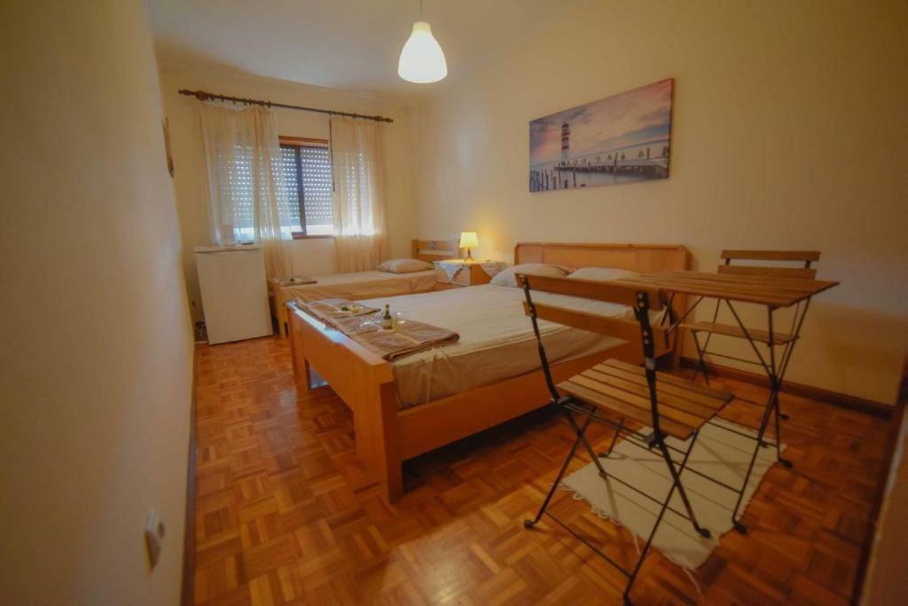 Quarto Com 4 Camas 포르투 외부 사진